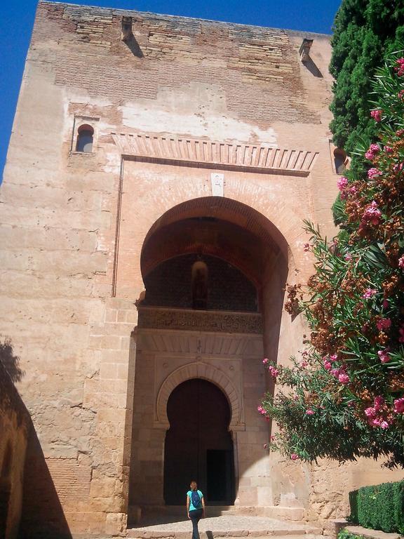Apartamento Castillo Granada Bagian luar foto